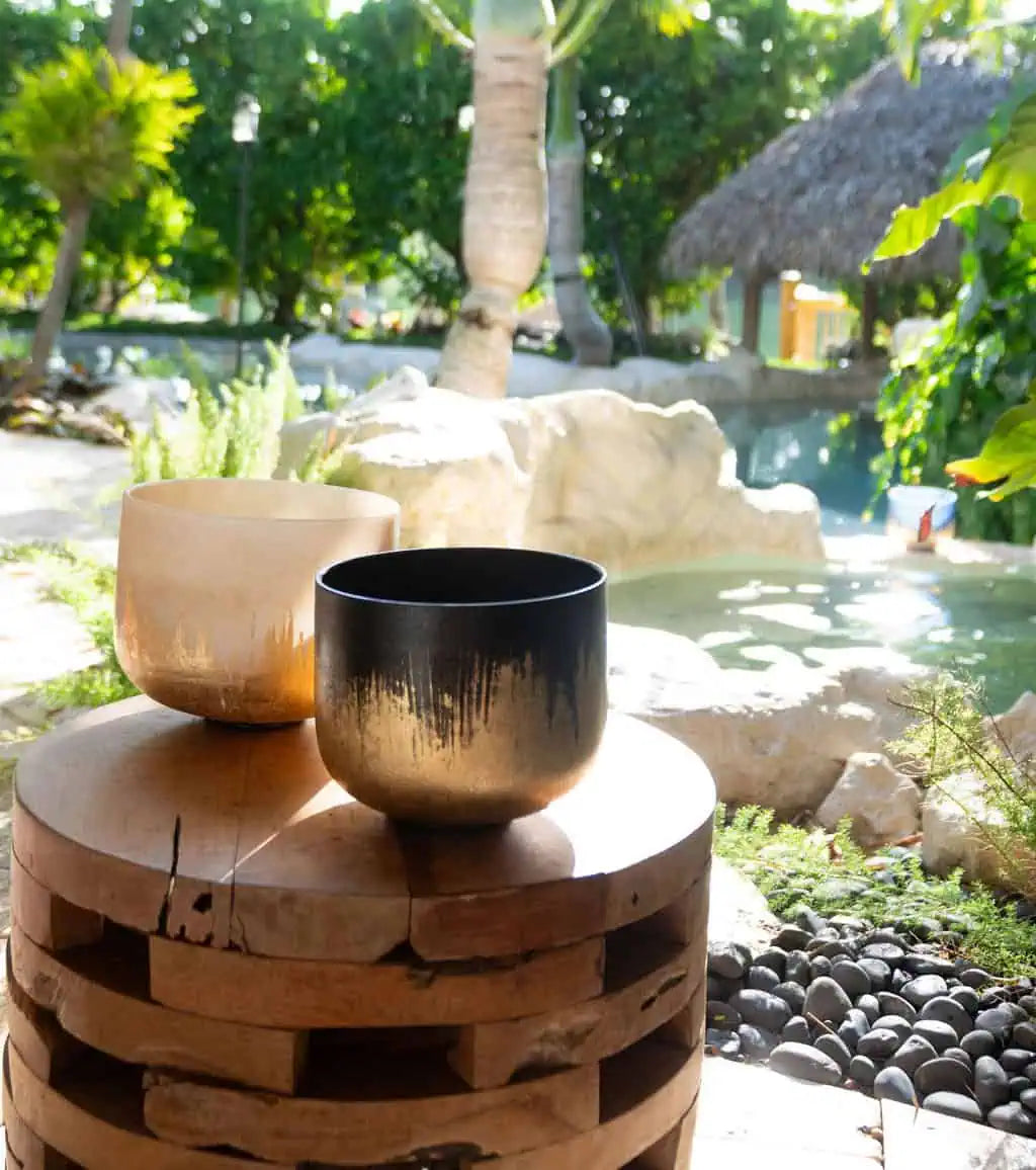 Handcrafted sound bowl displayed with mallet, designed for meditation, deep relaxation, and sound healing with rich, resonant tones.